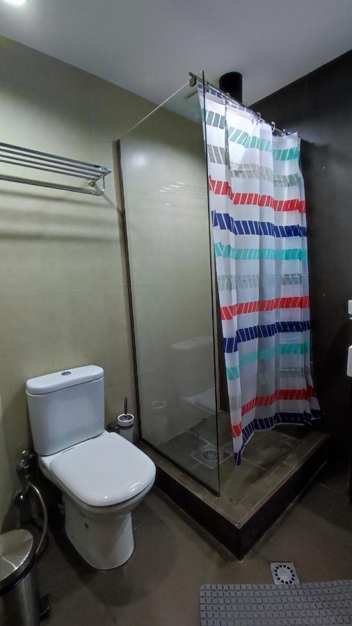 Hostel Simple Тбилиси Екстериор снимка