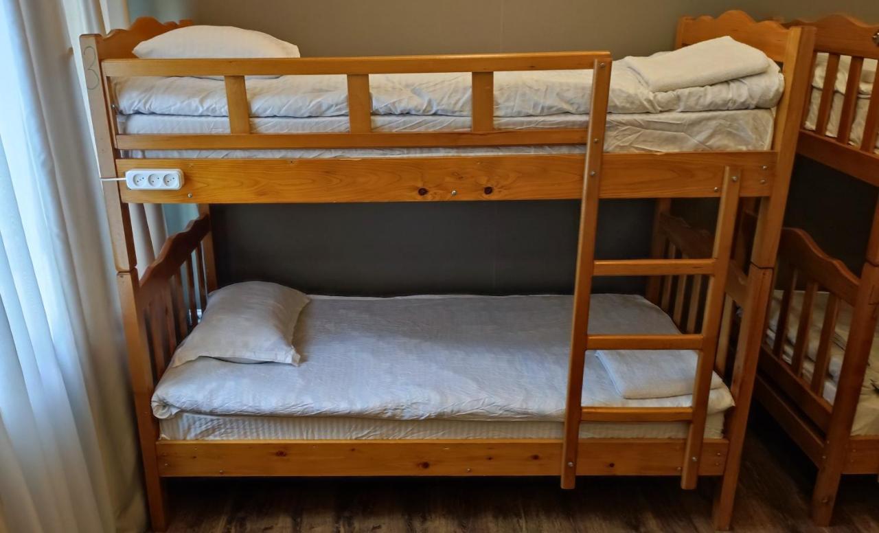 Hostel Simple Тбилиси Екстериор снимка