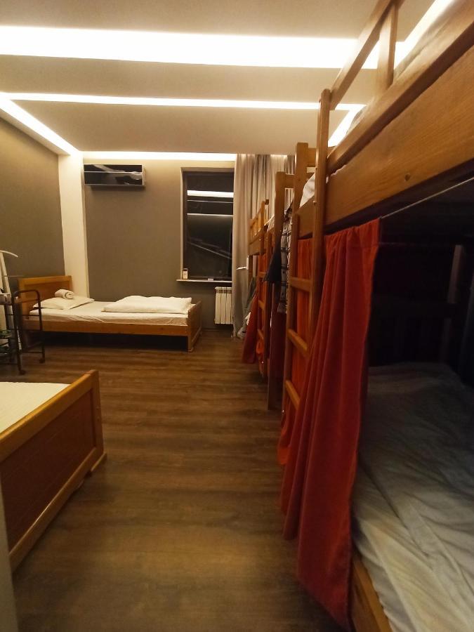 Hostel Simple Тбилиси Екстериор снимка
